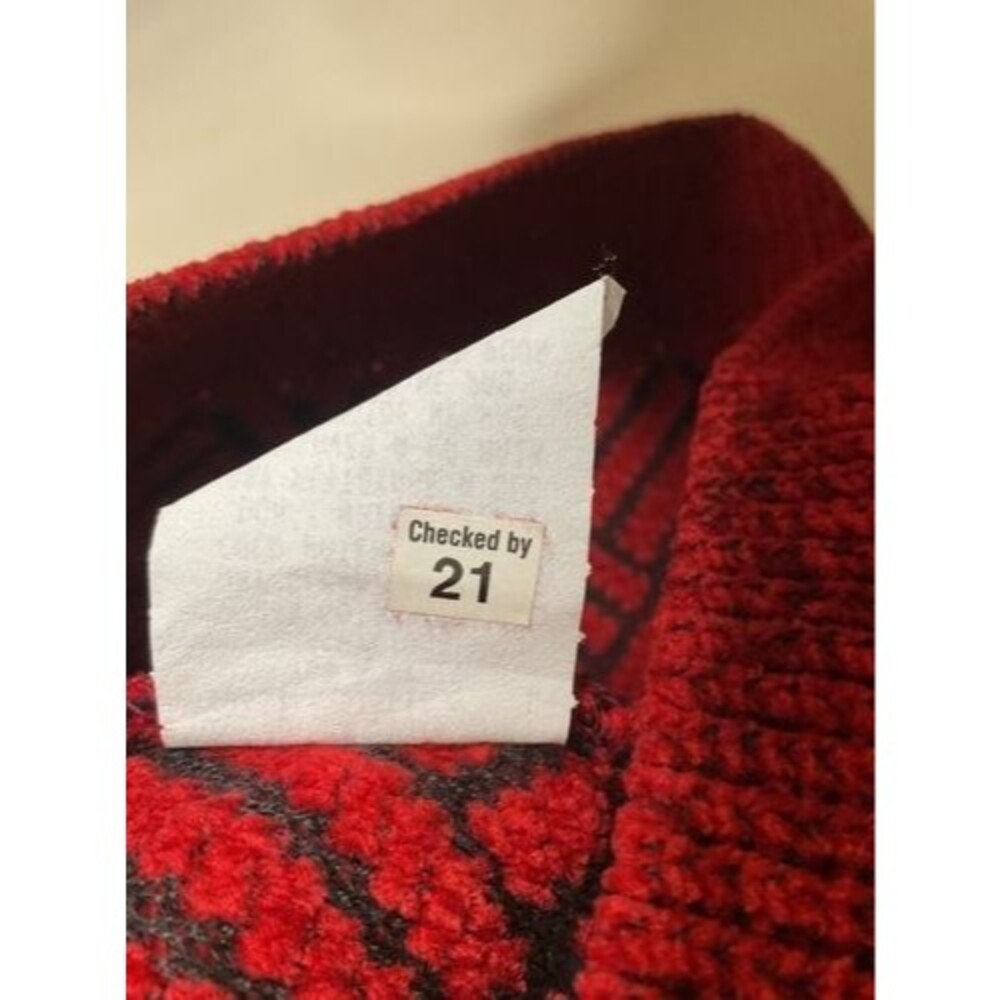 VTG Tundra Canada Red/Black 3D Textured Knit CrewNeck Sweater Men Size Large - Picture 3 of 9